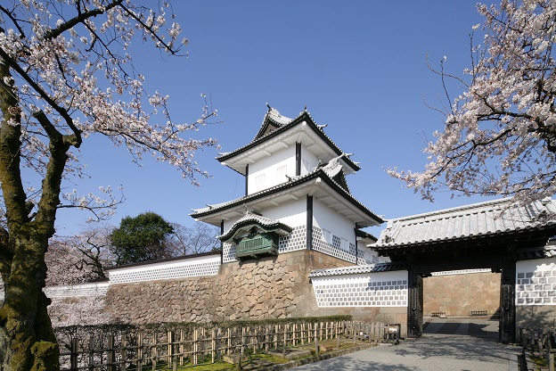 金沢城　石川門.jpg